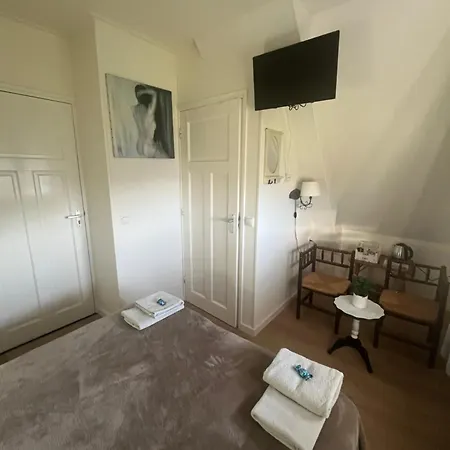 B&B De Zandtaart Egmond aan Zee Exterior photo