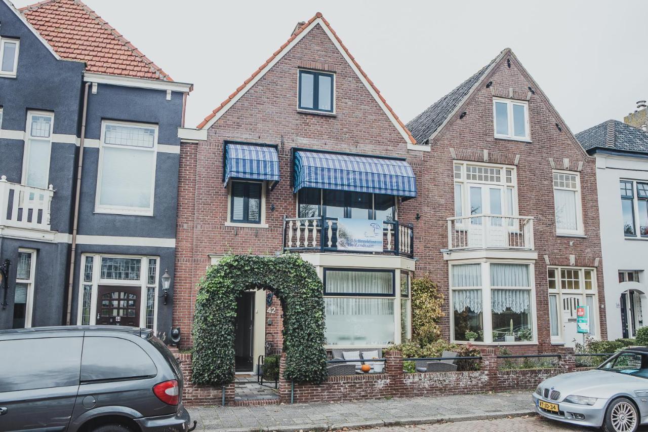 Bed & Breakfast De Zandtaart 3*